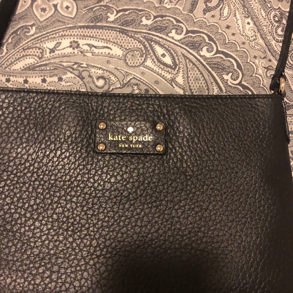 Kate Spade Crossbody - Picture 2 of 3